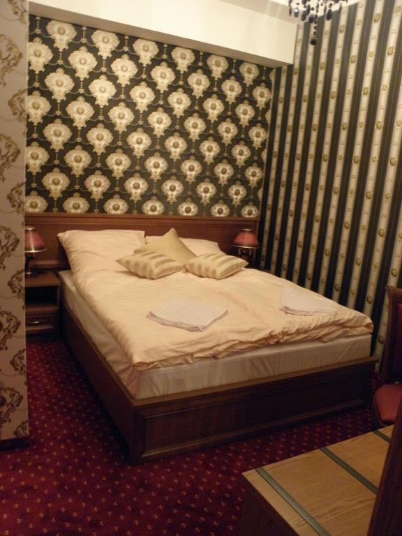 Palac Lucja Bb Zakrzów Zimmer foto